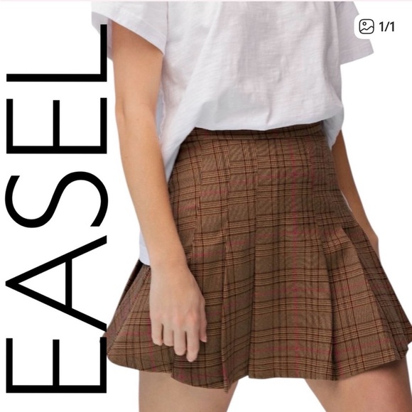 Easel Dresses & Skirts - EASEL NWT SKIRT TOFFEE (R2B) NWT